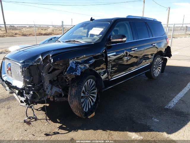 Lincoln Navigator Reserve