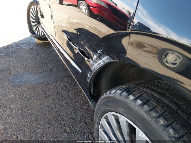 Lincoln Navigator Reserve