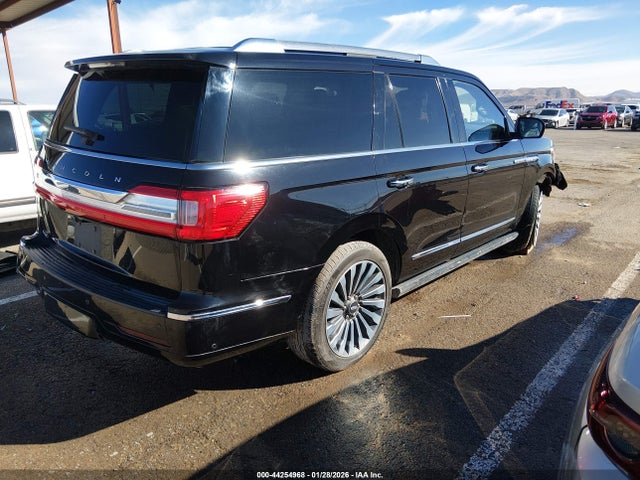 Lincoln Navigator Reserve