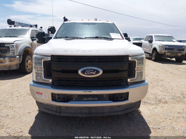 Ford F-350 Xl