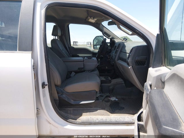 Ford F-350 Xl