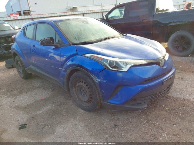 Salvage Toyota C-HR Image