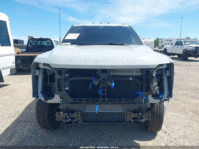 Ford F-350 Platinum