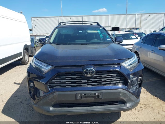 Toyota RAV4 Xle Premium