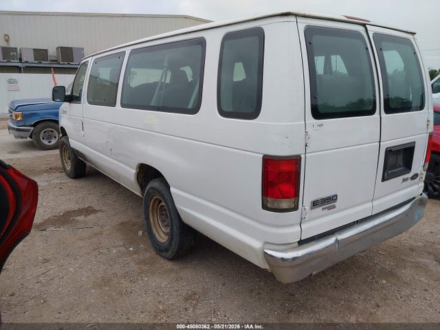 Ford E-350 Xlt