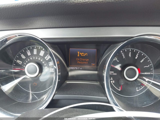 Ford Mustang V6 Premium