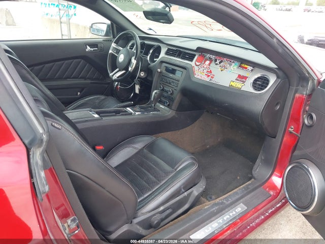 Ford Mustang V6 Premium
