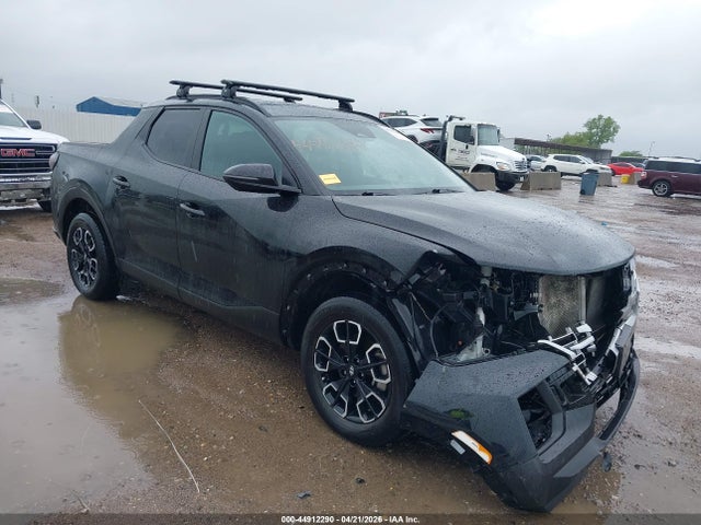 Salvage Hyundai SANTA CRUZ Image