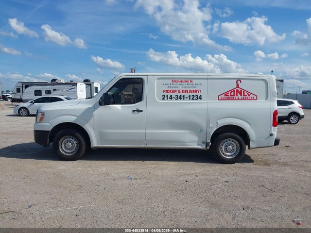 Nissan Nv S V6