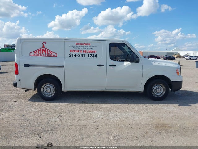 Nissan Nv S V6
