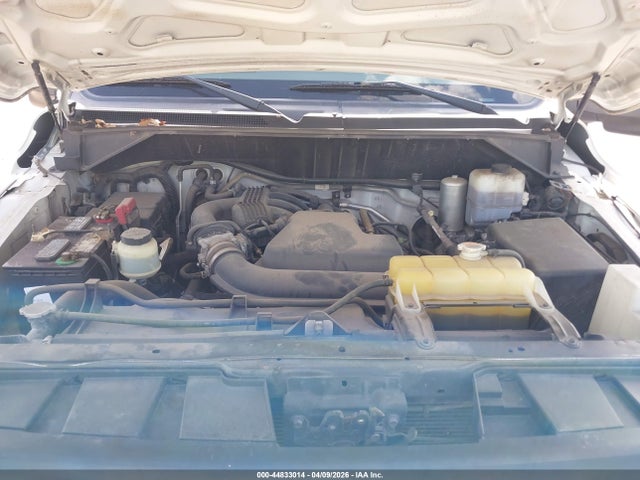 Nissan Nv S V6