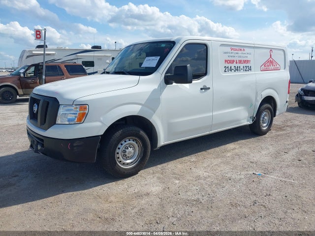Nissan Nv S V6