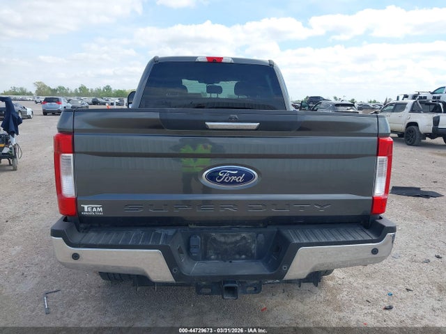 Ford F-250 Xlt