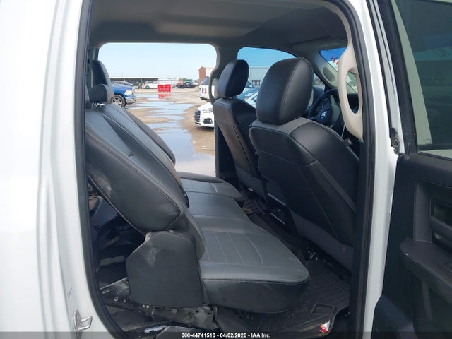 Ram 1500 Tradesman  4x4 5'7 Box