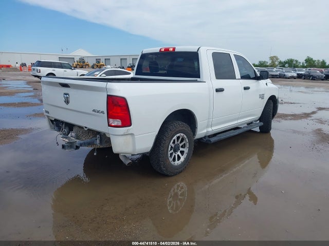 Ram 1500 Tradesman  4x4 5'7 Box