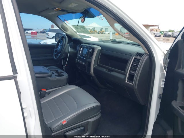 Ram 1500 Tradesman  4x4 5'7 Box