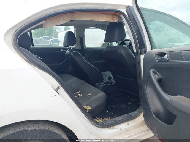 Volkswagen Jetta 2.0l S