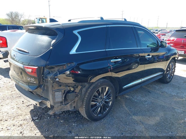 INFINITI Qx Luxe