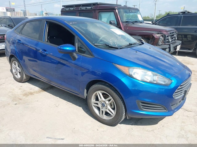 Salvage Ford Fiesta Image