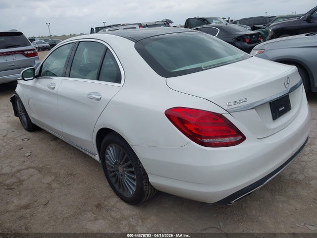 Mercedes-Benz C-Class Luxury