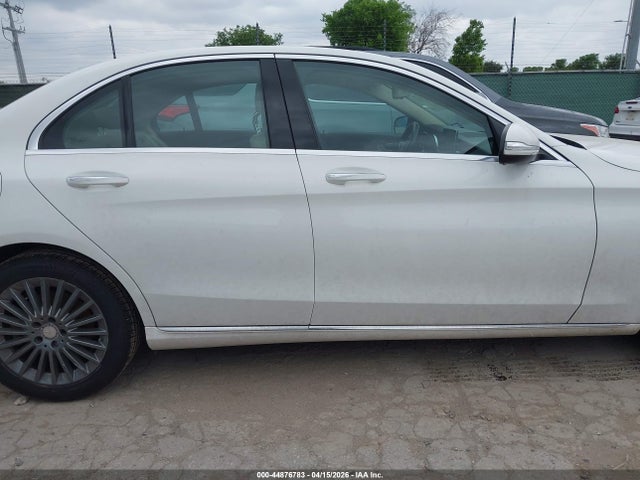 Mercedes-Benz C-Class Luxury
