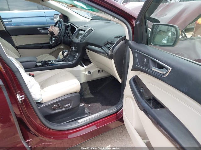 Ford Edge Titanium