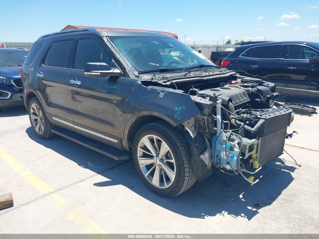 Salvage Ford Explorer Image