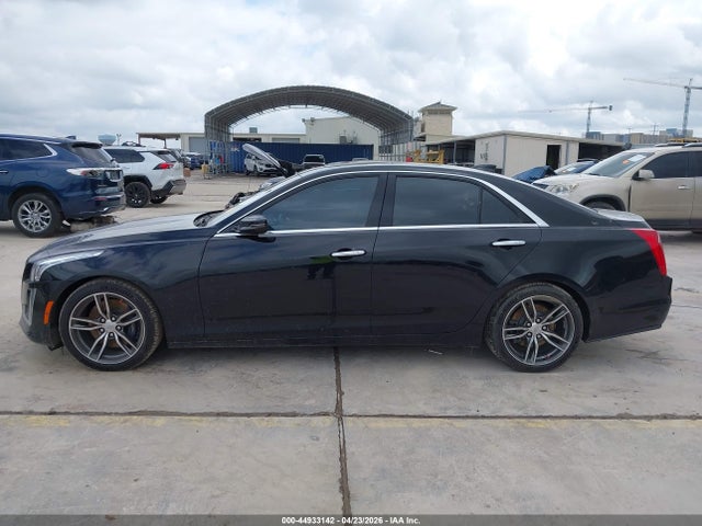 Cadillac CTS Luxury