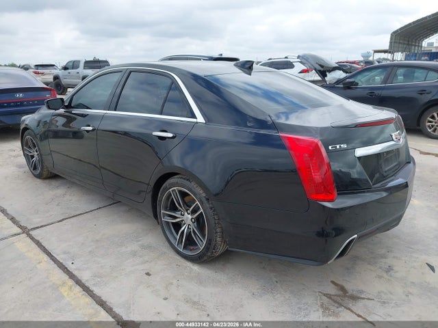 Cadillac CTS Luxury