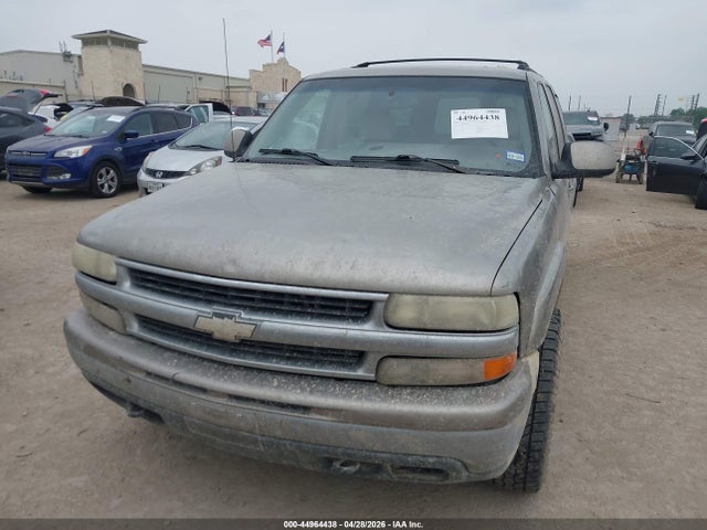 Chevrolet Suburban 2500 Lt