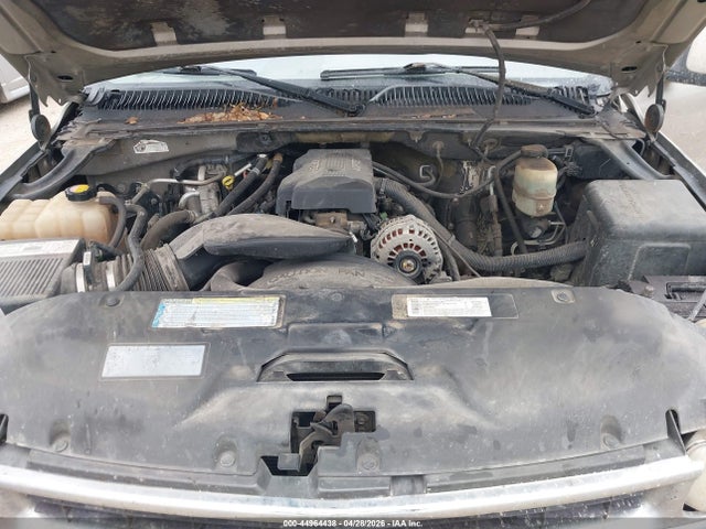 Chevrolet Suburban 2500 Lt