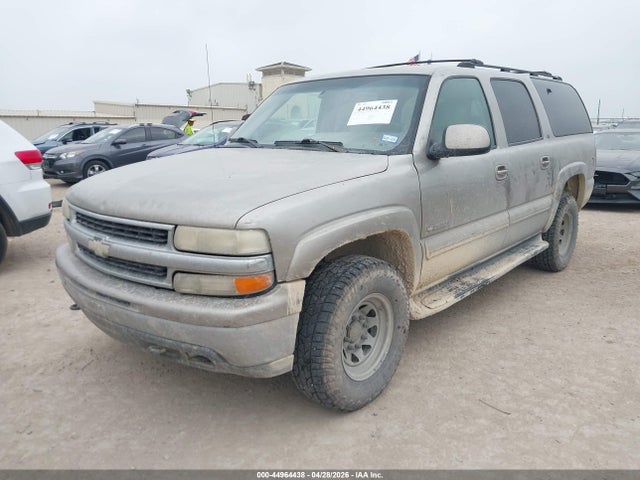 Chevrolet Suburban 2500 Lt