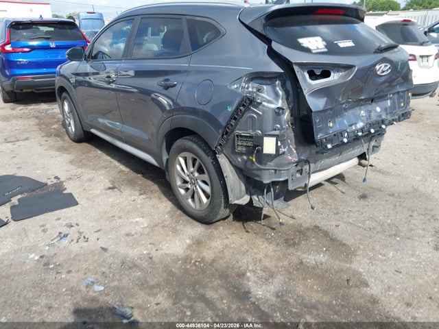 Hyundai TUCSON Se Plus