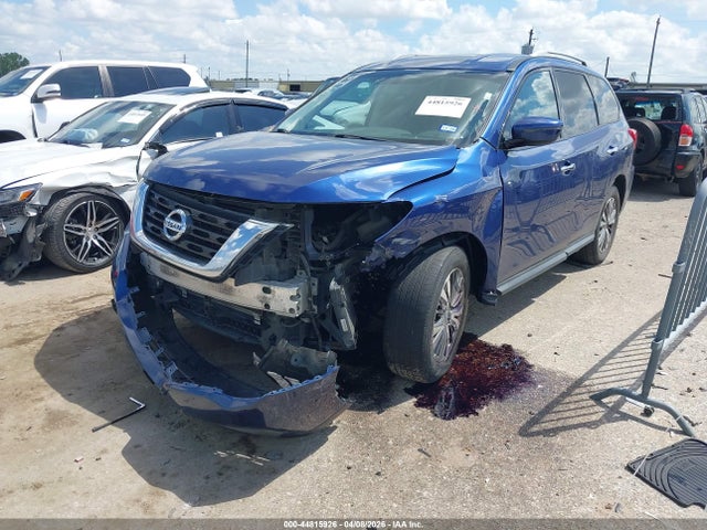 Nissan Pathfinder Sv 2wd