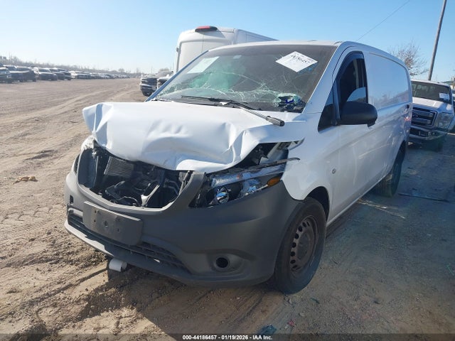 Mercedes-Benz Metris
