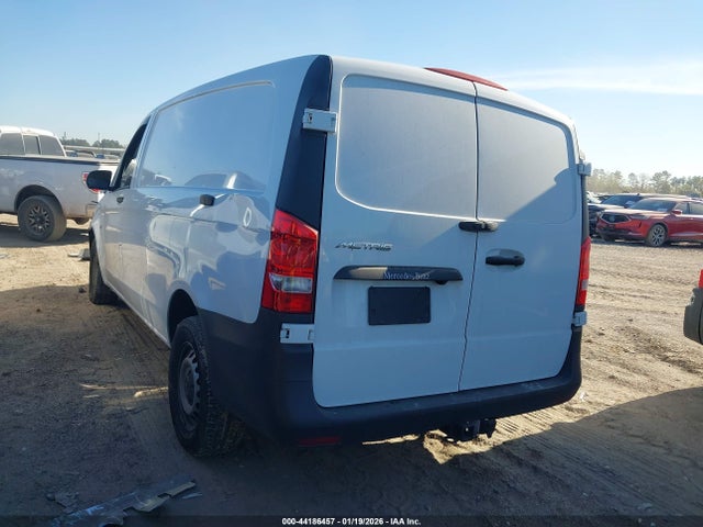 Mercedes-Benz Metris
