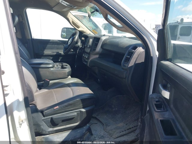 Ram 2500 Tradesman  4x2 8' Box