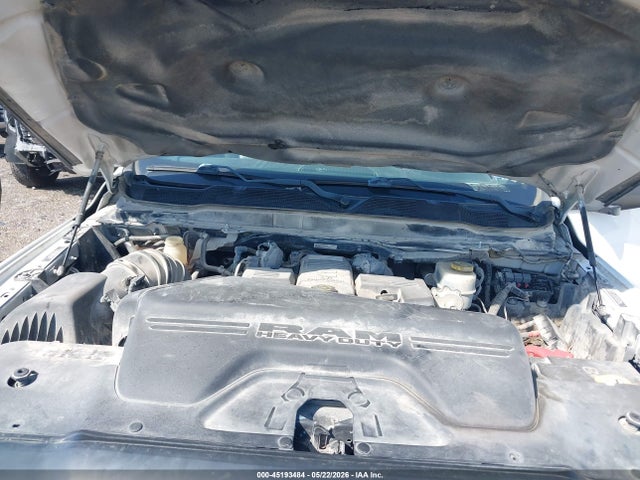 Ram 2500 Tradesman  4x2 8' Box