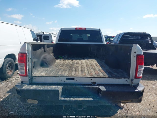 Ram 2500 Tradesman  4x2 8' Box