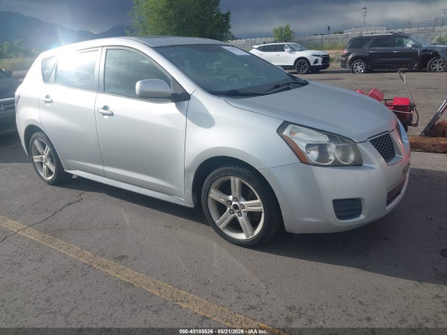 Salvage Pontiac Vibe Image