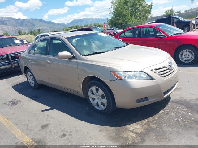 Salvage Toyota Camry Image