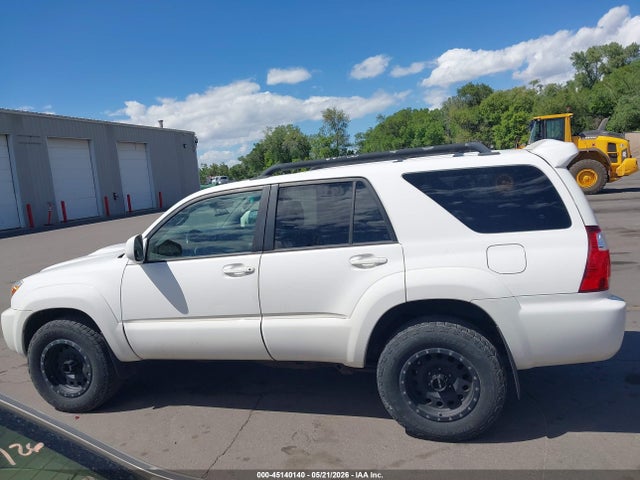 Toyota 4Runner Sr5 Sport V8