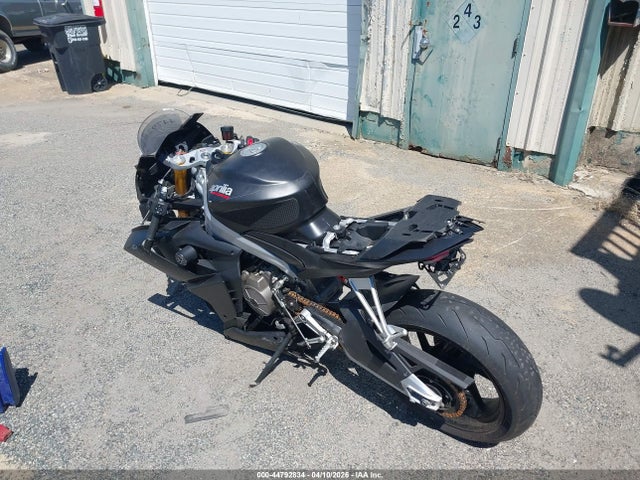 Aprilia Rs 660