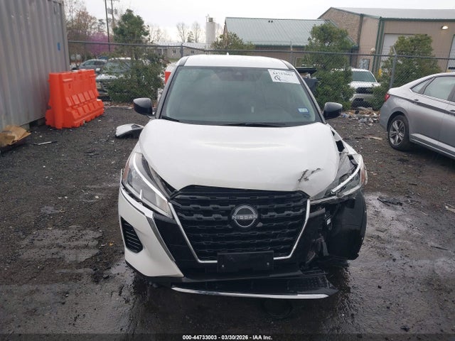 Nissan Kicks S Xtronic Cvt