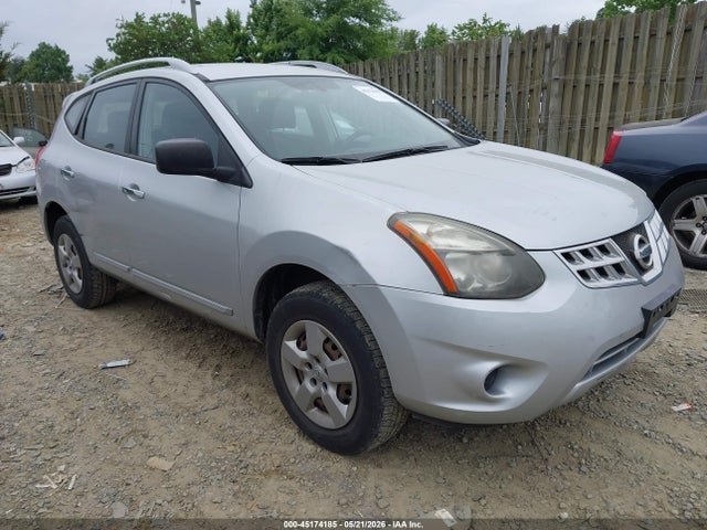 Salvage Nissan Rogue Image
