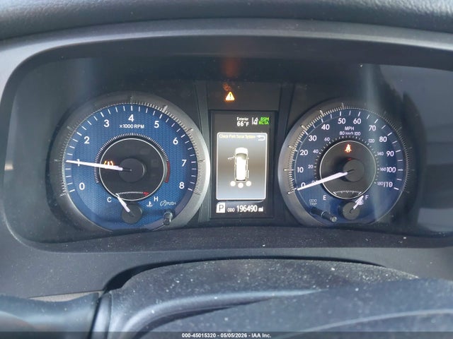 Toyota Sienna Xle Premium 8 Passenger