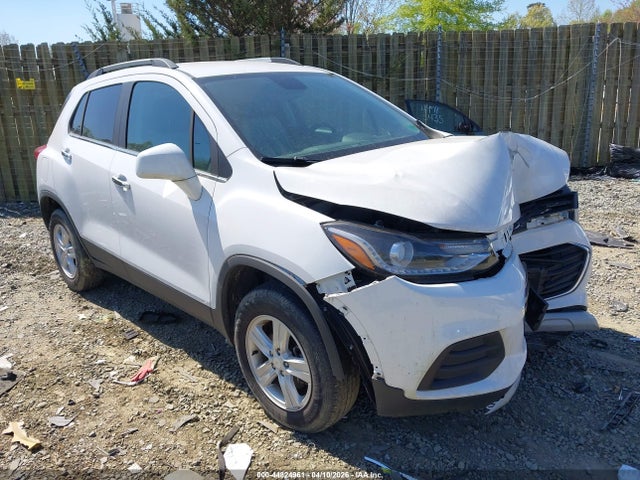 Salvage Chevrolet Trax Image