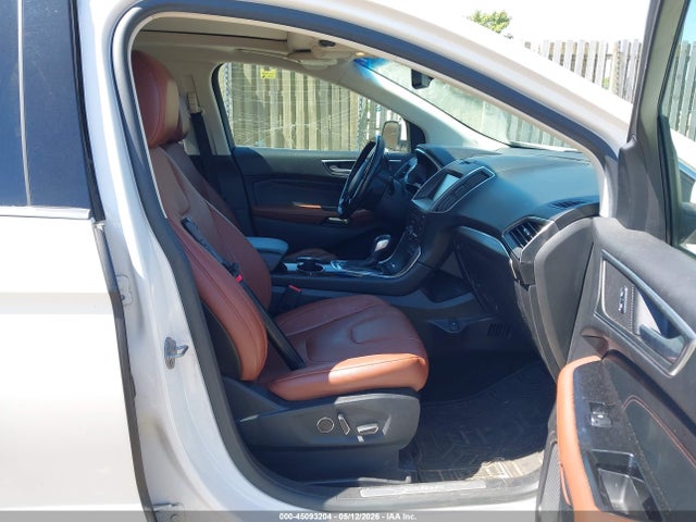 Ford Edge Titanium