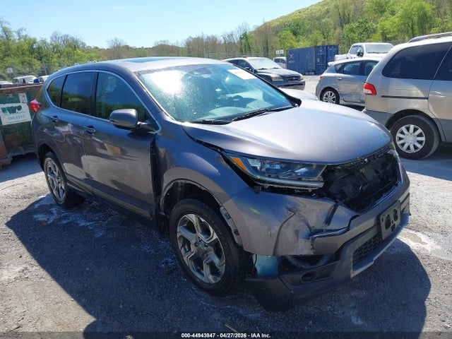 Salvage Honda CR-V Image
