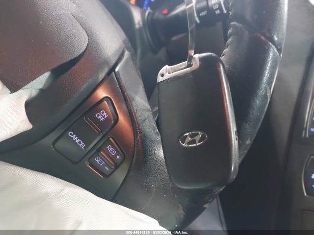 Hyundai Genesis 3.8 Grand Touring